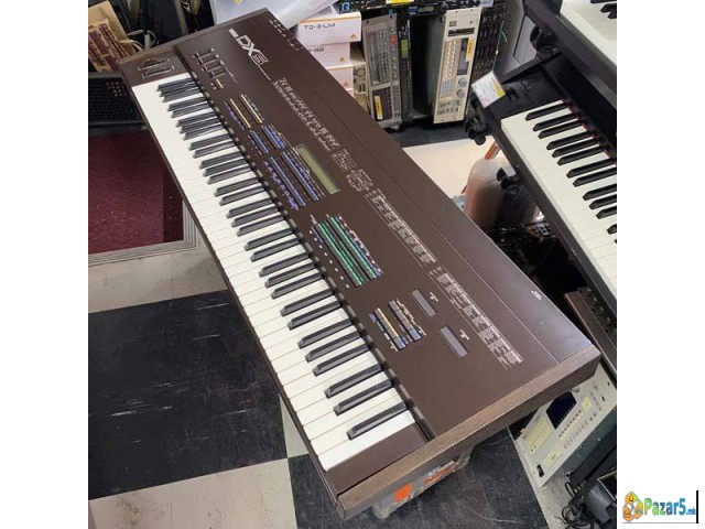 Yamaha Dx5 Synthesizer тастатура 76-копче Гроздобе