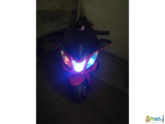 Prodavam Motor Na Akumulator Za Deca