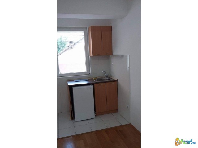 Издавам деловен простор канцеларии