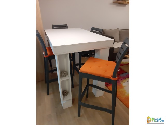 Продавам шанк столици и маса