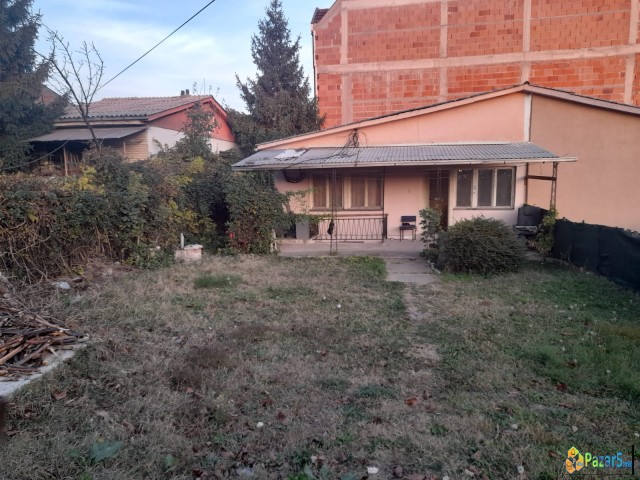 Se Prodava Baraka Vo Butel 1