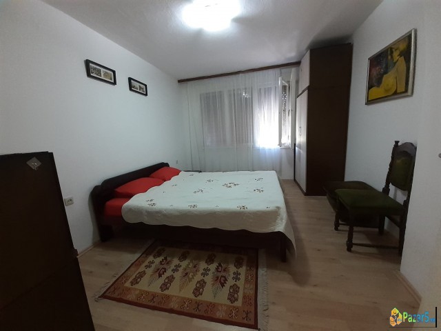 Двособен стан зад Скопјанка, Аеродром