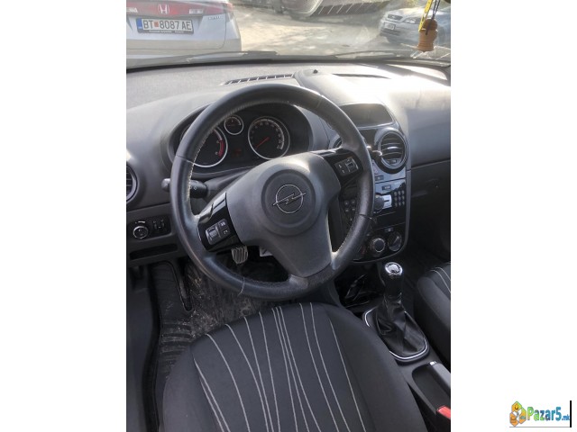 Opel Corsa2011