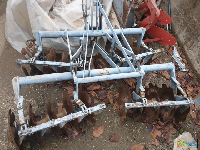 Se Prodava Tanjiraca.