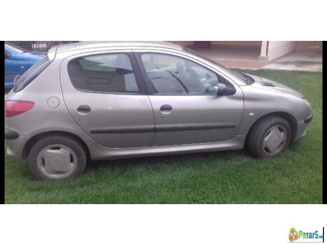 Se Prodava Peugeot 206