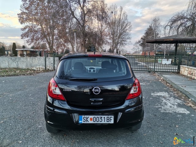 Opel Corsa 1.2 2012 Registirana Do 10/22