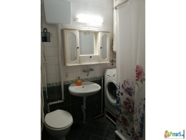 Se Iznajmuva Stan Vo Karpos 3