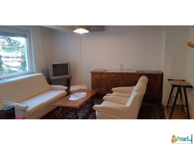 Продавам стан 71м2