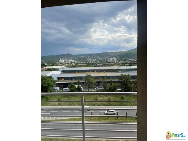 Се издава нов, целосно опремен стан во Аеродром