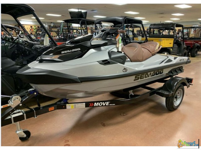 Сосема нов Seadoo Gtx 300 Limited СО звучниот сист