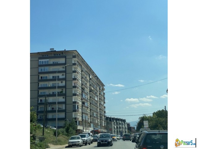 Se Zidava Stan Vo Topansko Pole