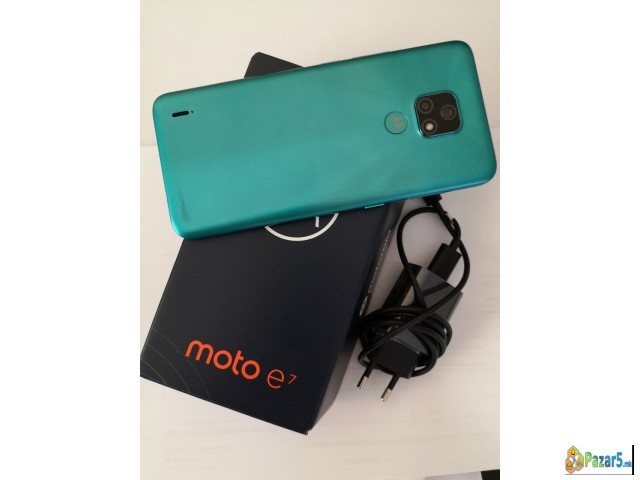 Motorola E7