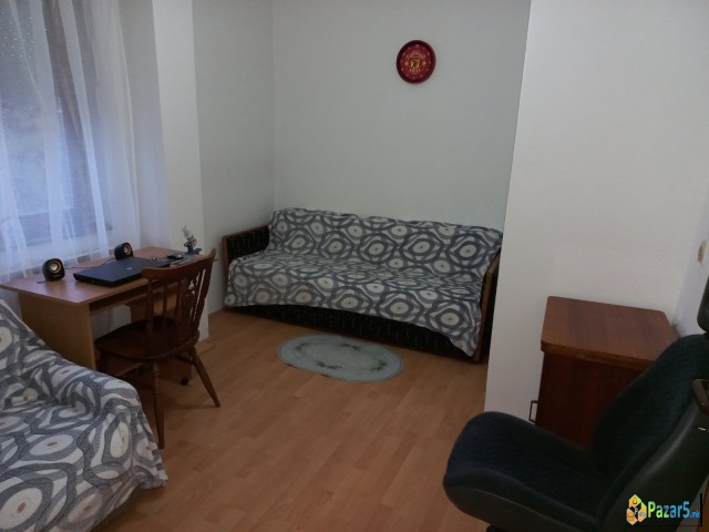 Издавам стан во Автокоманда