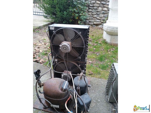 Prodavam Motori Za Kompresor I Vitrini