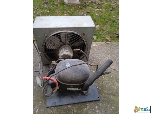 Prodavam Motori Za Kompresor I Vitrini