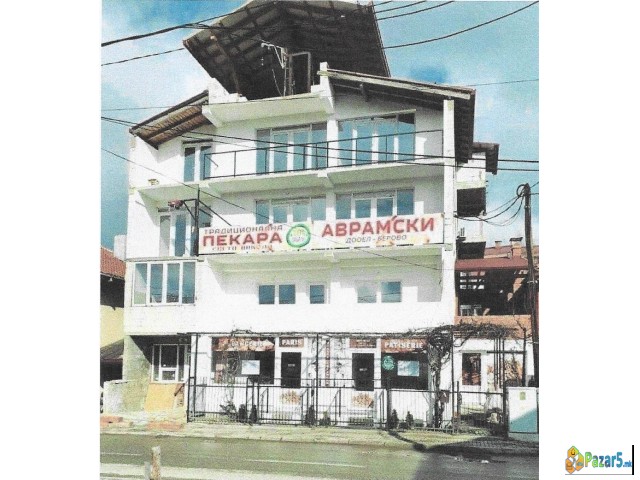О Г Л А С Се продава стамбена зграда поволна за ма