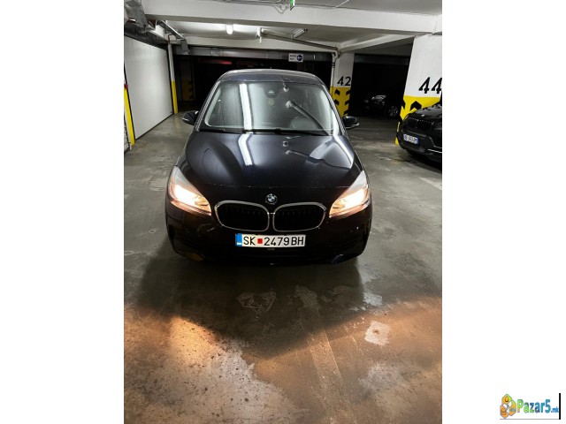 Bmw 216 D 7 Sedista 2019