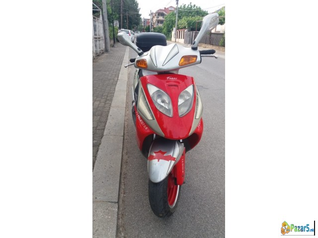Se Prodava Vespa Fosti 150cc