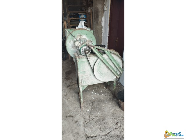 Masina Za Melenje Pcenka