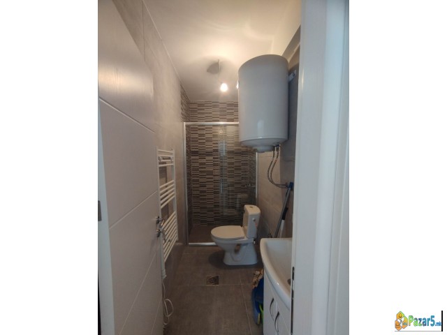 Се изнајмува нов стан 40м2 во Влае + паркинг + дво