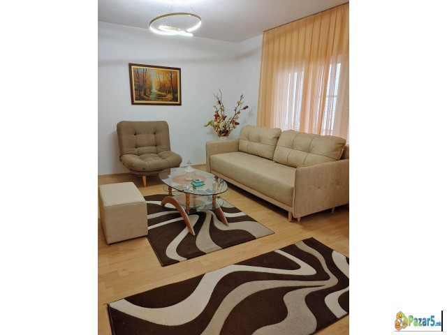 Se Izdava Kukja Na Sirok Sokak - Bitola