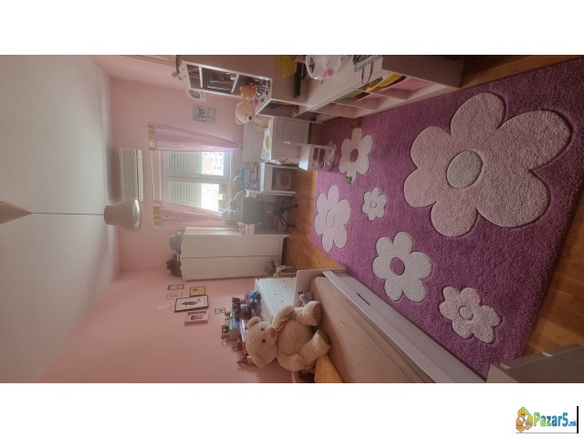 Се продава стан во Центар