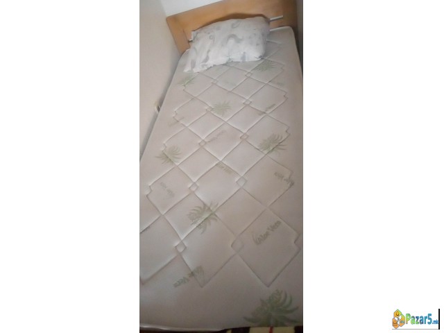 Iznajmuvam Sobi. Za Rabotnici  Cena Po Dogovor