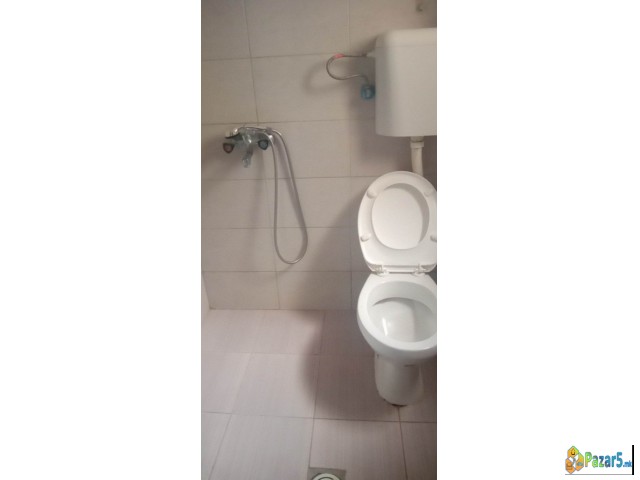 Iznajmuvam Sobi. Za Rabotnici  Cena Po Dogovor