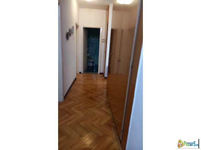 Се Продава стан во Центар