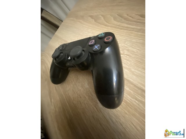 Sony Playstation 4 Slim