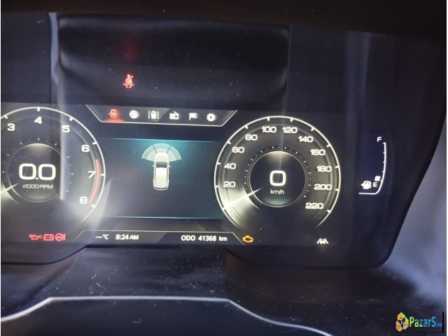 Се продава Ssang Yong Korando 1.4 бензинец