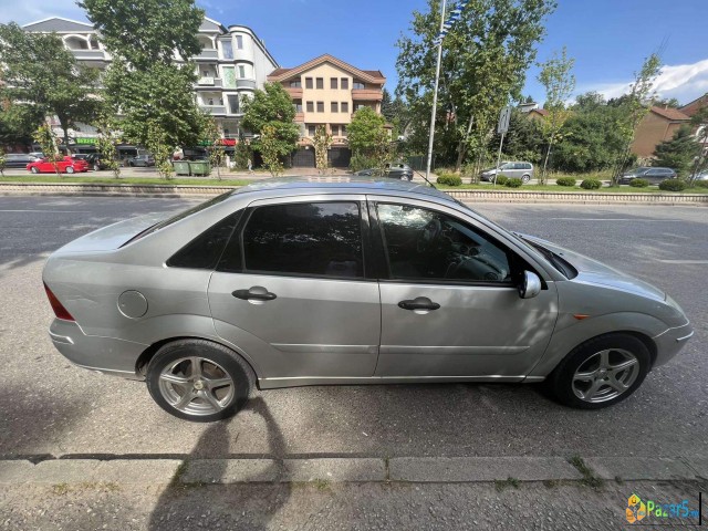 Ford Fokus 2002 1.6 Plin Atest Dizna Registracija 