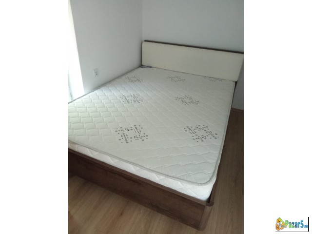 Lezaj Za Spalna I Edinicen Krevet 