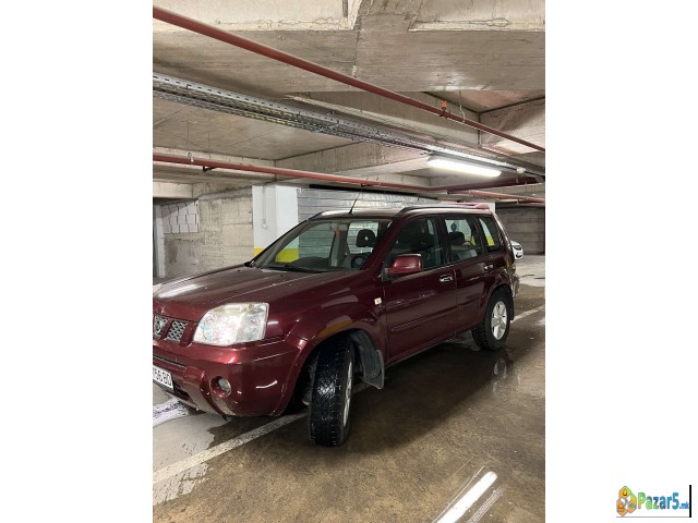 Продавам Nissan X-trail