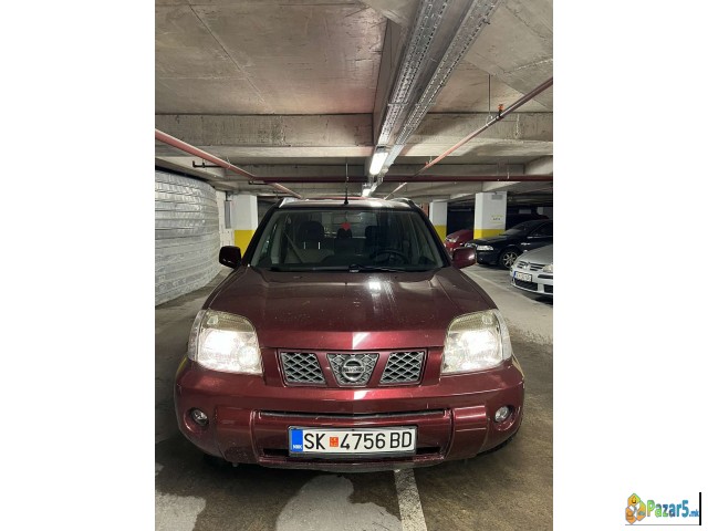 Продавам Nissan X-trail