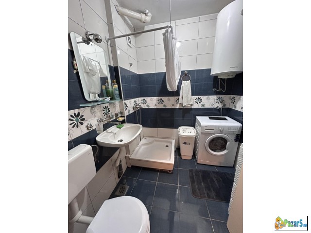 Se Prodava Stan Vo Zelezara