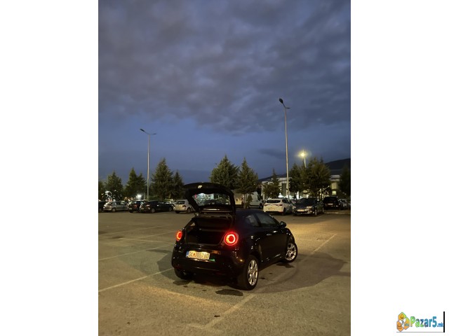 Alfa -romeo Mito 2011