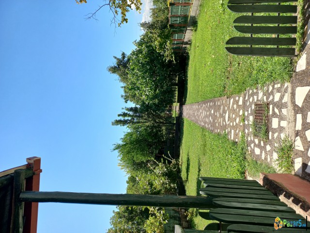 Куќа во Радишани 