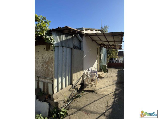 Prodazba Na Konstrukcija Od Baraka