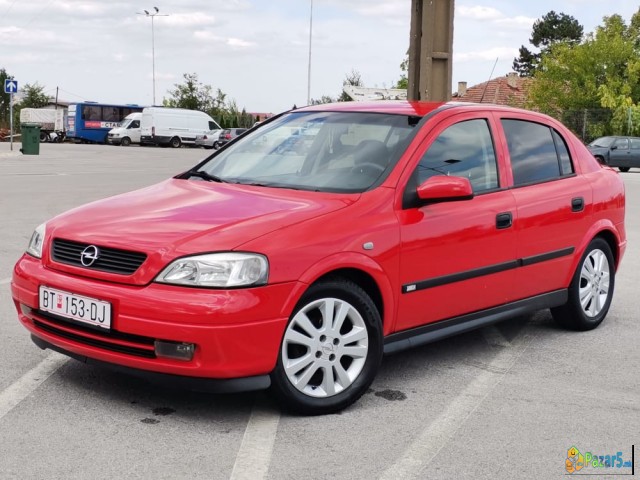 Opel Astra 1.6 произведена 1999 година 74kw/100hp 