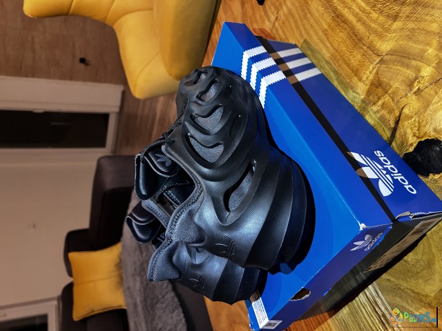 Se Prodavat Adidas Qfoam Br46