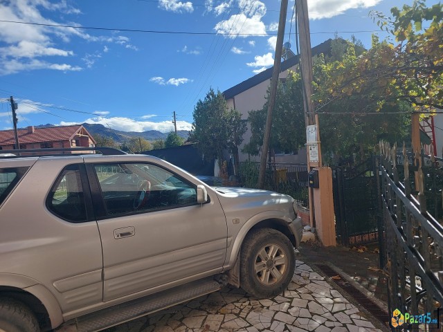 Frontera 2003- Terenec