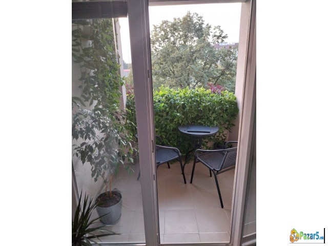 Ekskluziven Namešten Denosoben Stan