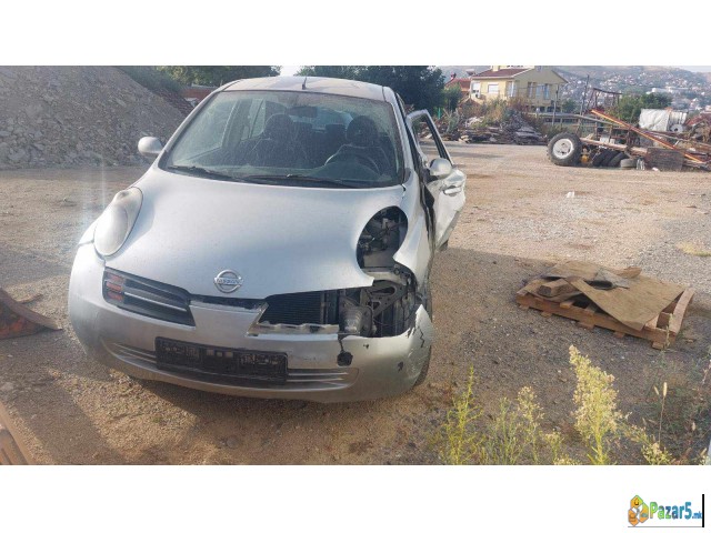 Prodavam Nisan Mikla 1,4 Benzin - Plin
