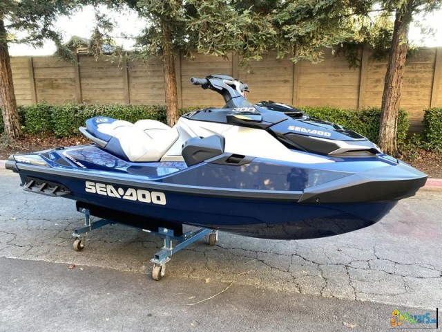 2023 Sea-doo Gtx Limited 300 Jetski