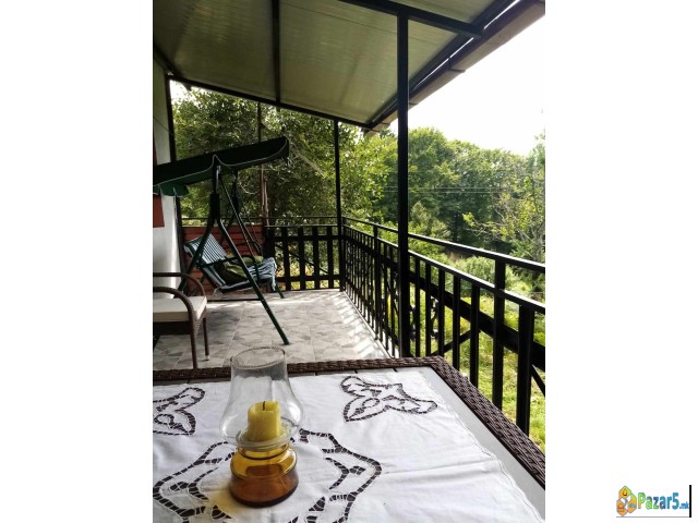 Викендица на радовишка Плачковица