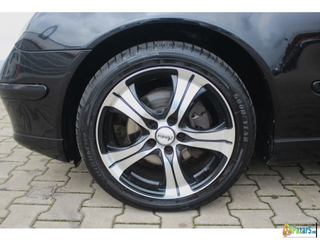 Prodavam Mercedes Coupe C180 2004 230000