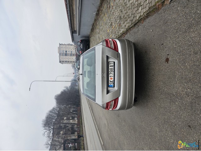 Prodavam Mercedes C200