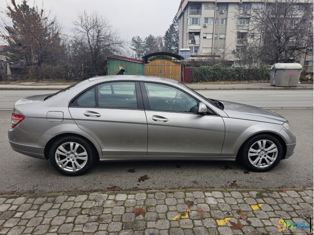 Prodavam Mercedes C200