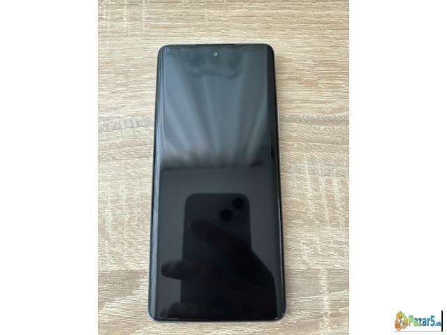 Продавам Huawei Nova 9 